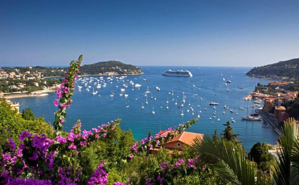 TOUR 5 : FRENCH RIVIERA PANORAMA FROM NICE Departure : 9AM Price PP: 106 Duration 9 hours INFORMATION + Palace open April to October : 8 Cousteau's Oceanographic Museum : 14 Casino closed in the