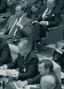 (Partneriteti për Paqe: Dokumenti Bazë Takimi i nivelit të lartë në Bruksel, 10 janar 1994) domosdoshme, më përparësi mund t u jepej tani problemeve ekonomike, shoqërore dhe të ambientit, si një mjet