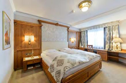 09 // JUNIOR SUITE ca. 60 m 2 for 3 people with two bedrooms and balcony 10 // GARDEN SUITE ca.