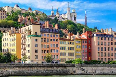 Day 7- Tuesday 17 th April 2018: Lyon to Montpellier This morning spend some time exploring Lyon with your teachers This afternoon take the train