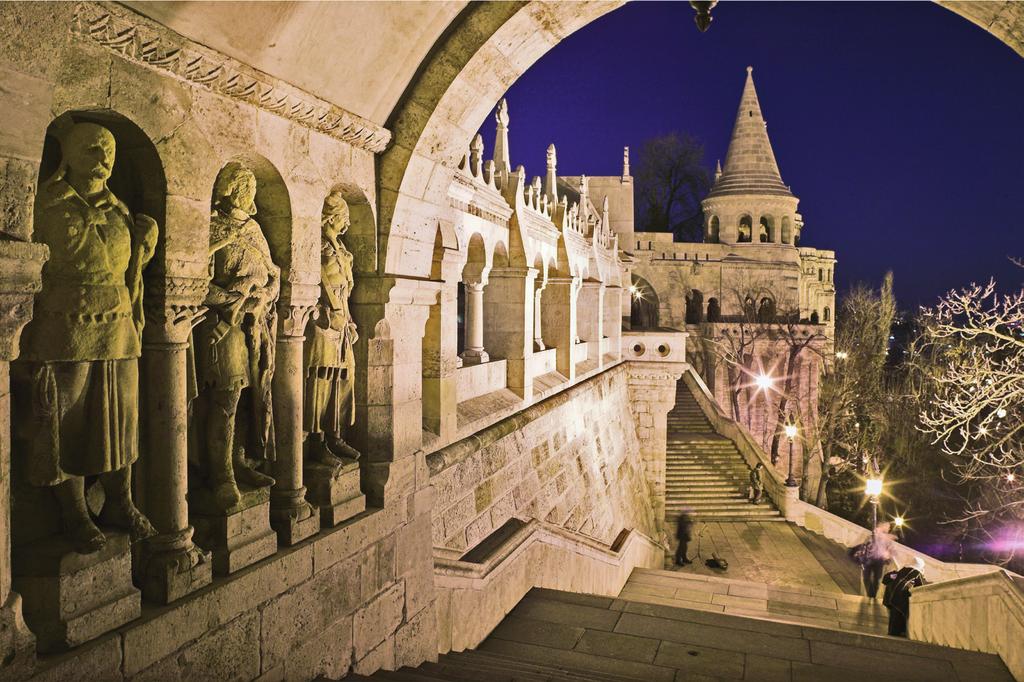 com/edr-budapest ITINERARY DAY 1 Budapest, Hungary Optional Hungarian Culinary Experience tour DAY 3 Budapest This morning, we ll visit Szentendre, of the Hungarian Parliament Building, a charming