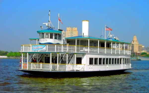 Conventional Ferries Freedom Ferry serves the Riverlink Ferry system Operates between Camden, New Jersey and Penn s s Landing in