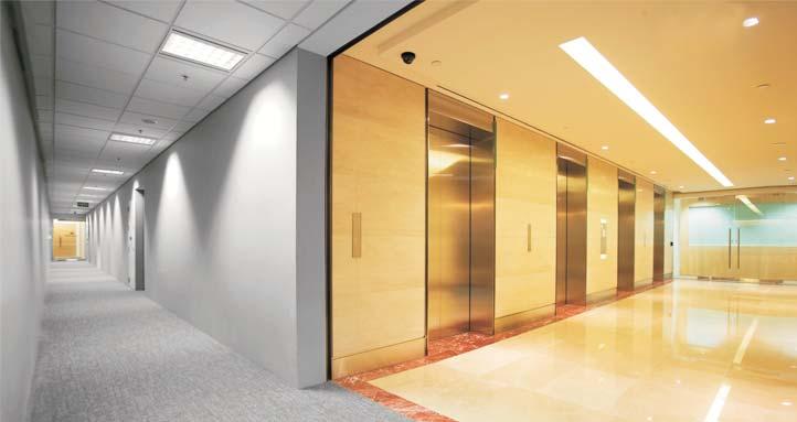 The floor plates at MBFC are built around central cores with the service elements of the building: passenger lifts, service lifts, electrical risers, air-con