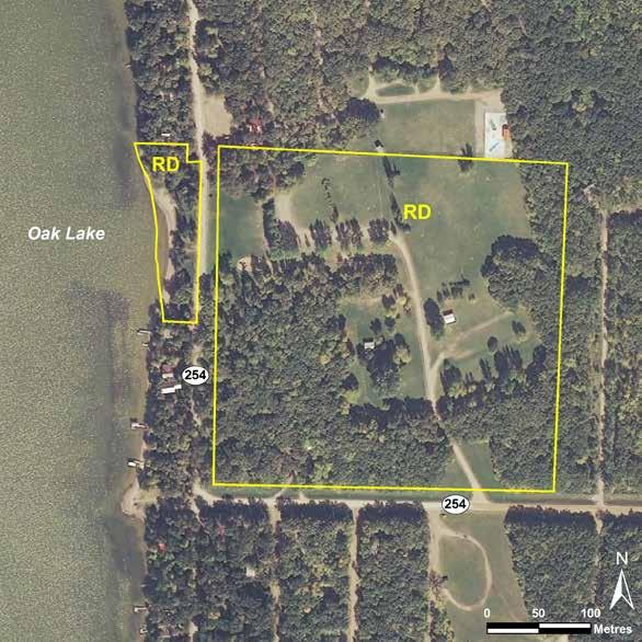 Oak Lake LAND USE CATEGORIES RECREATIONAL DEVELOPMENT (RD) Size: 11.40 ha or 100 per cent of the park.