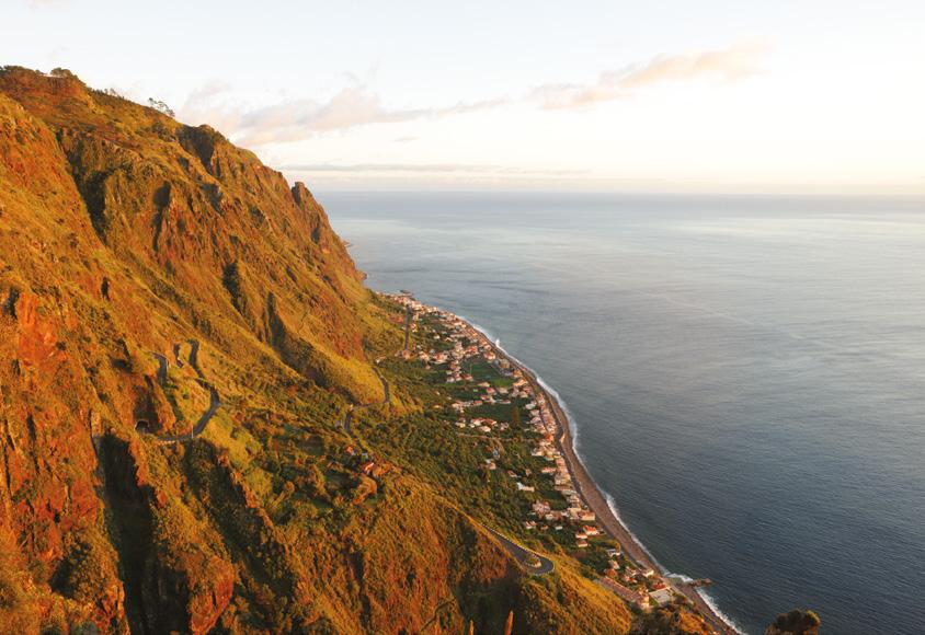 Scenic Villages Return to Ribeira Brava and head towards the sun-drenched coasts of Ponta do Sol.