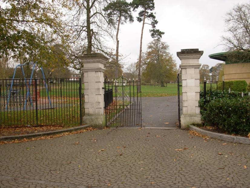 Figure 1 Entrance to Park from the