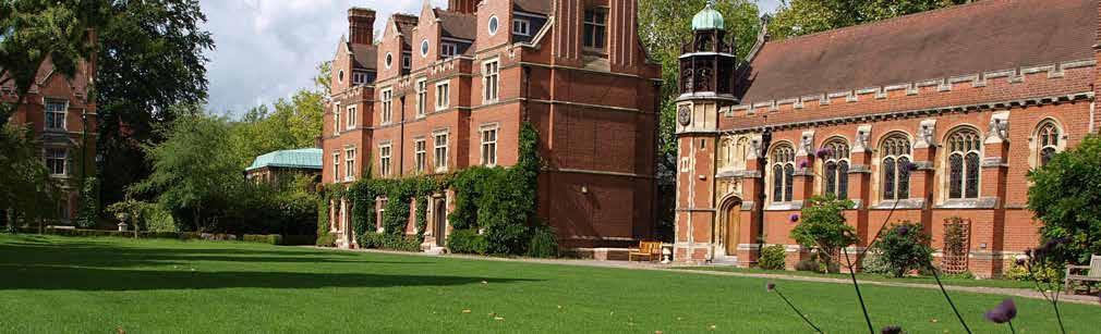 Programul Sir Christopher se desfasoara la Colegiul Ridley Hall, chiar in centrul orasului Cambridge.