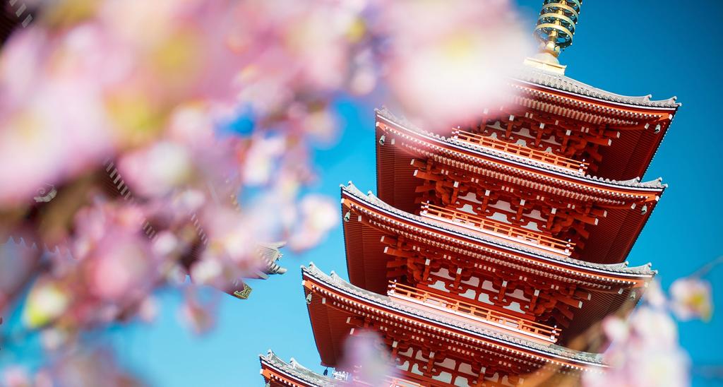 BEST OF ASIA CRUISE $ 3999 PER PERSON TWIN SHARE JAPAN VIETNAM CHINA SINGAPORE INDONESIA AUSTRALIA THE OFFER Set sail on a voyage of discovery through Southeast Asia with this oncein-a-lifetime 26