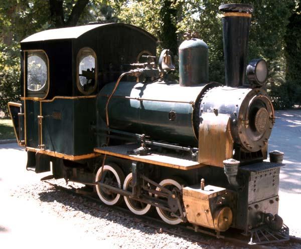 One of them is preserved at the Quinta Normal Museum in Santiago, falsely bearing the EFE tipo a 5025 smokebox number-plate and looking somewhat different from its working state.