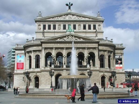 2 Fig. 4.1 Frankfurt Opera House, after reconstruction Frankfurt's climate is relatively mild, it never seems to get too hot or too cold.