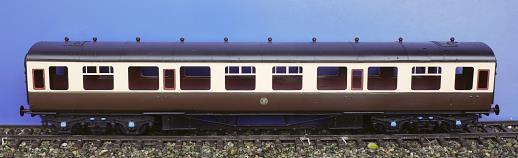 Gauge 3 R-T-R COLLETT COACHES We will soon producing three types in either Chocolate & Cream, or BR Blood & Custard. All are priced at 1299.