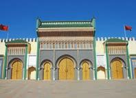 magnificent Nazari Palaces and its fantasy of patios, arches, gardens and fountains.