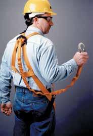 Strap Yes Yes Yes Yes Lanyard Ring Yes Yes Yes Yes T4000/UAK 341541571 Harness w/ back D-ring & mating-buckle legs Universal T4500/UAK 341506461 Harness w/ back D-ring & tongue-buckle legs Universal