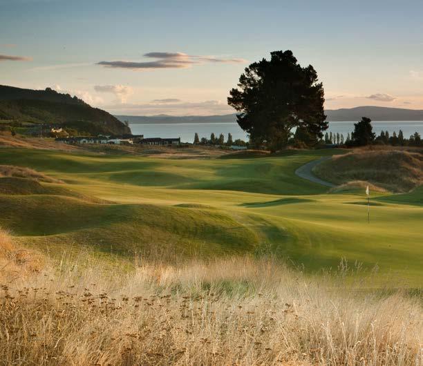 TOURS Golfers visiting New Zealand are spoilt for choice with close to 400 courses on its two main islands.