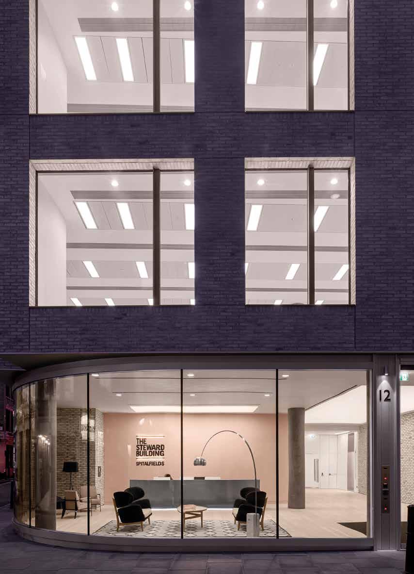 18 19 The Steward Building Specification ACTIVE CHILLED BEAM AIR CONDITIONING PLASTER FINISHED CEILINGS WITH INSET METAL TILES 150MM RAISED ACCESS FLOOR LG7 COMPATIBLE LIGHTING ROOF TERRACES AT 5TH