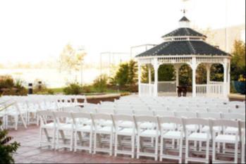 THE EXPERIENCE With Homewood Suites by Hilton @ the Waterfront you will get more than just a venue for your event. Our stunning Lakeside Landing Patio is the perfect backdrop as you say, I Do.