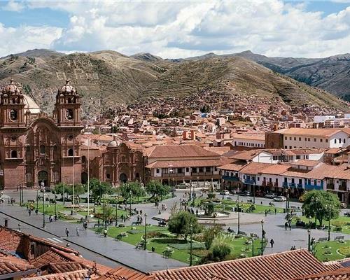 Seeing these ruins and visiting the towns will enlighten your knowledge of just how sophisticated the Incas were and an insight into their ancient way of life.
