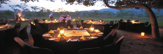 A romantic meal for two can also be organized on the bottom deck close to the lake. Various bush-braai and picnic venues are available for added excitement.