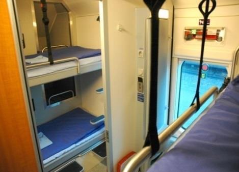 Services in double-deck sleeping cars Upper deck compartments have ensuite toilet/shower All compartments are two