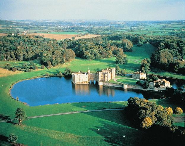 Wight including visits to Alum Bay, the Needles and Godshill Village Scenic drive through the New Forest Leeds Castle & Canterbury 50 6 Visit Leeds Castle The Loveliest Castle in the World