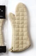 BESTGUARD OVEN MITTS The ultimate in heat protection - fire-retardant Protects to 425 F.