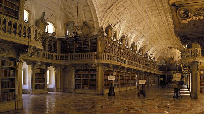 Photo: Biblioteca do Convento de Mafra António Sacchetti Festivities and Festivals In summer, especially, Portugal comes alive with traditional festivities such as those in Viana do Castelo, Tomar,