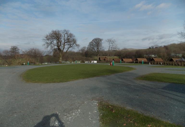 5. Touring Facilities Parking for one car is provided alongside all our Touring Pitches. The pitches are all level with twenty one hard standings and four grass.
