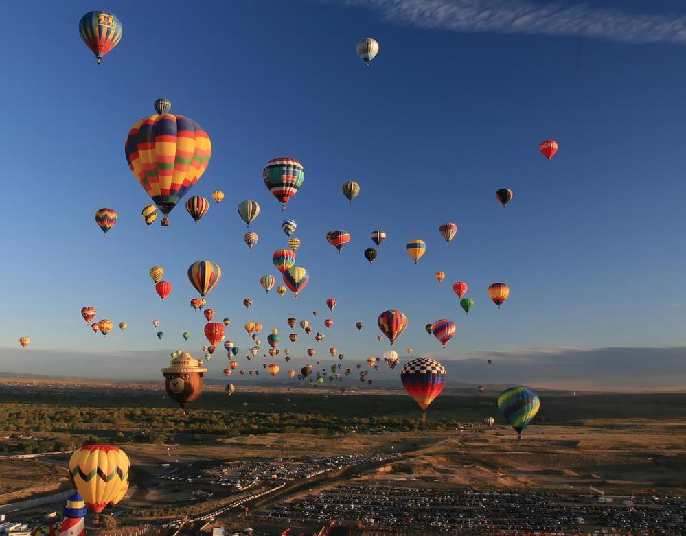 Lifestyle Tours presents Albuquerque Balloon Fiesta October 11 16, 2018 For more information