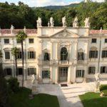 Set in the sweeping landscape of the Valpolicello countryside is the Villa Mosconi.