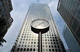 feet (730,000 m 2 ) is owned by Canary Wharf Group.