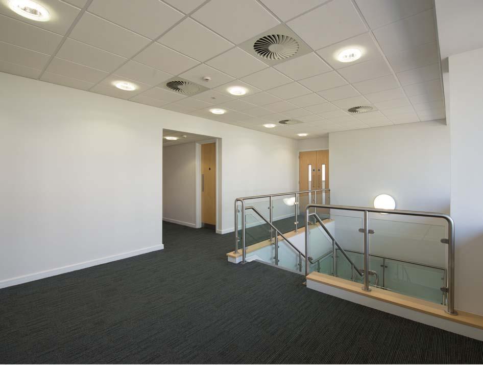 Specification New VRV air-conditioning Full access raised floors Suspended