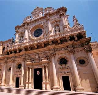 The Baroque Monuments of Lecce The baroque style in Lecce is more extravagant than anything you ll find in any other city of Italy.