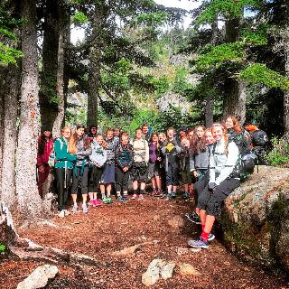 4th Year Backpacking Trip The Basics July 17-18th Depart frm Duthie Hill Building @ 8 am Our des(na(n is Rachel Lake Our gal is t learn hw t experience the utdrs unencumbered by the