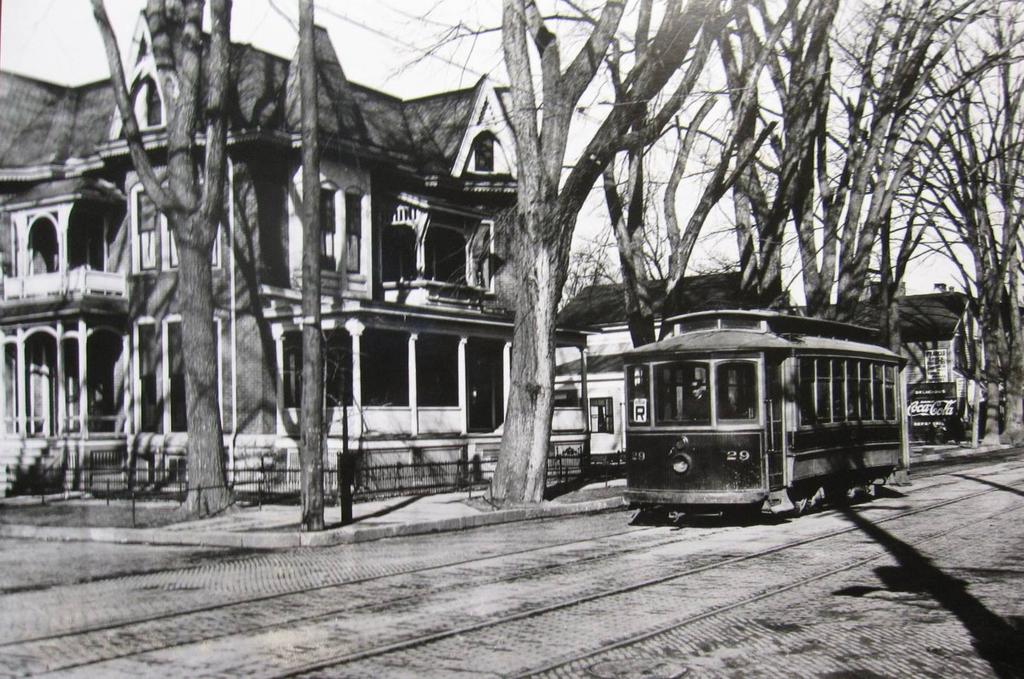 rrent was D.C., probably 500 volts. The main line was double-tracked in 1914.