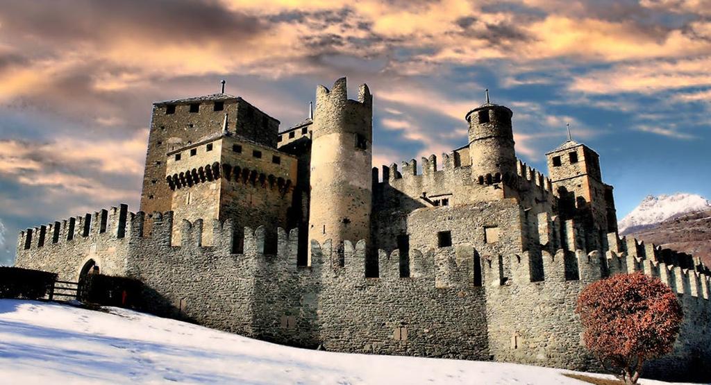 Castles of Valle D Aosta The first Castles date back from the beginning of the XI century; often Castles were built on previous fortified settlements which typically consisted of a square tower