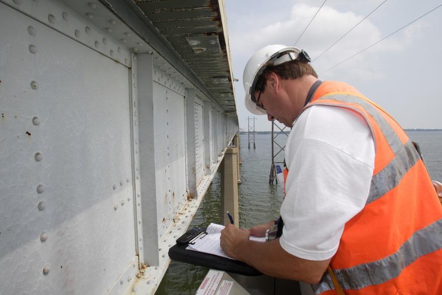 BRIDGE INSPECTIONS AND RATINGS 11 on public roads, creating data risk-based inspections and inspection intervals, establishing procedures for reporting critical findings, requiring inspector training