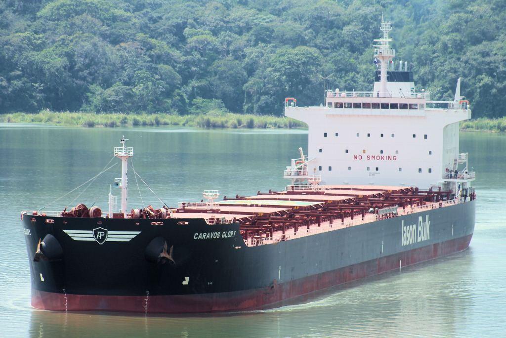 DRY BULK MARKET Deadweight sizes of Capes are moving up so are less likely to use the enlarged canal. Draft restrictions in US East Coast ports will also limit any increase in vessel calls.