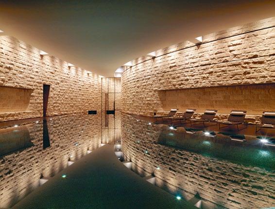Experience the relaxing warmth of the heated pebbles in the sunaburo, Japanese-style.