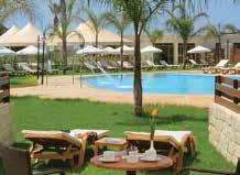 Access to private pool, lobby, restaurant and reception Double bed with extra-large pillows and 100%