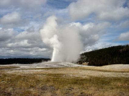 regulate land use Yellowstone National