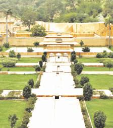 avenues and spacious gardens, very well steeped in history
