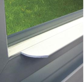 dedicated head jamb features an anti-drift snubber, which snaps the top sash into place 4 Teﬂon coated stainless