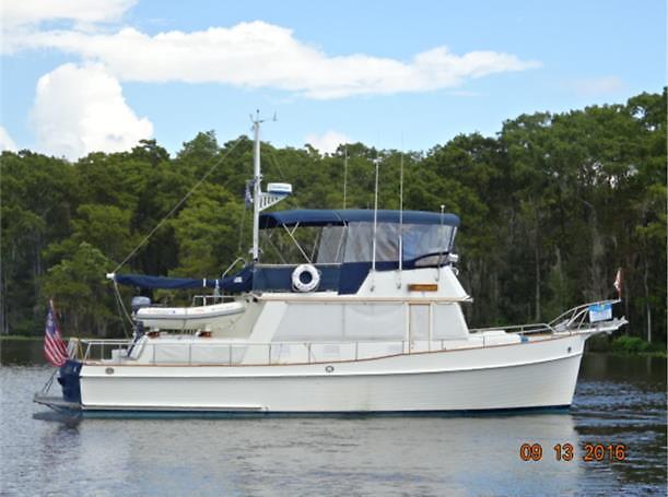 Grand Banks Trunk Cabin Biscuit Year: 1989 Length: Make: Model: 42 ft Grand Banks Trunk Cabin Price: $ 164,500 Location: Madisonville, LA, United States Beam: Draft: 13 ft 7 in 4 ft 2 in Hull