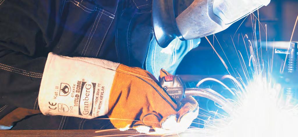 GRANBERG WELDING & ARGON GLOVES PROTECTIVE GLOVES FOR WELDERS The EN 12477:2001 standard This standard applies to protective gloves for use in manual metal welding, cutting and allied processes.