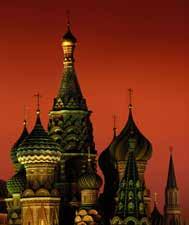 Basil s Cathedral, the elegant nineteenth century GUM multi-storey department store and the Metro. This evening, attend a special performance featuring traditional Russian folkloric music.