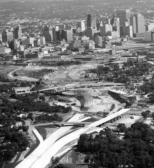 Downtown Freeways 133 IH 45 construction: This view shows the construction of IH 45 on the north side of downtown in May 1961 at the location of the multiplex interchange with IH 10.
