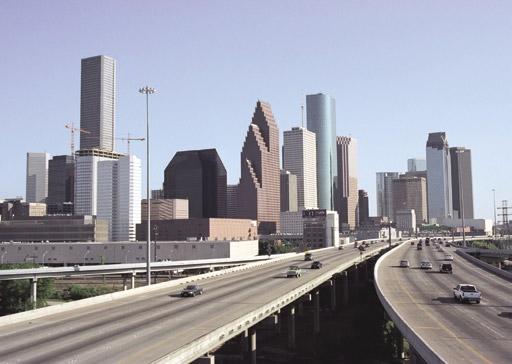140 Houston Freeways Freeway with a view: The elevated structures on IH 45 skirting the west and south edges of downtown provide motorists with outstanding views.