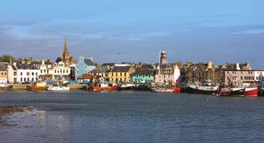 It enjoys good bus links from Glasgow, Portree, Skye and Inverness. Enjoy a scenic crossing to the bustling harbour town of Stornoway on the Isle of Lewis in the beautiful Outer Hebrides.
