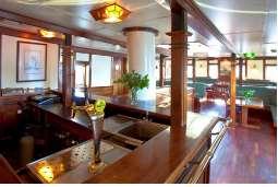 The Thalassa is fitted with 15 functional double cabins with bunk beds. The cabins are fitted with a private shower and wash basin. Toilets are found in the hallway.