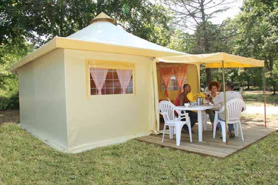 Mix camping enjoyments and comfort during a stay in a Fun. 3 20m² canvas furnished bungalows, for 4-6 people, with awning and terrace, fitted with water, electricity and purification.